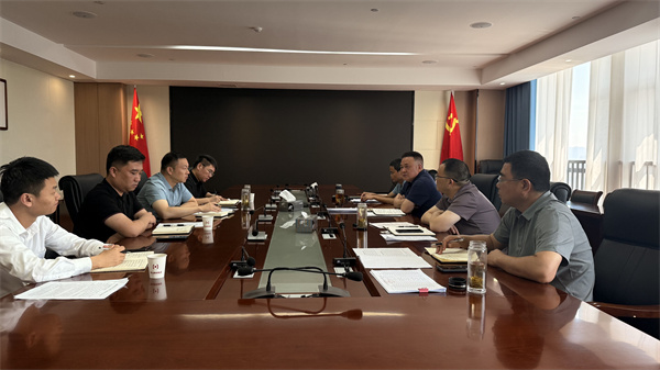 6月5日，安徽建工集團(tuán)赴集團(tuán)就雙方合作事宜開展座談交流。洪董、潘總、余總參加座談。.jpg